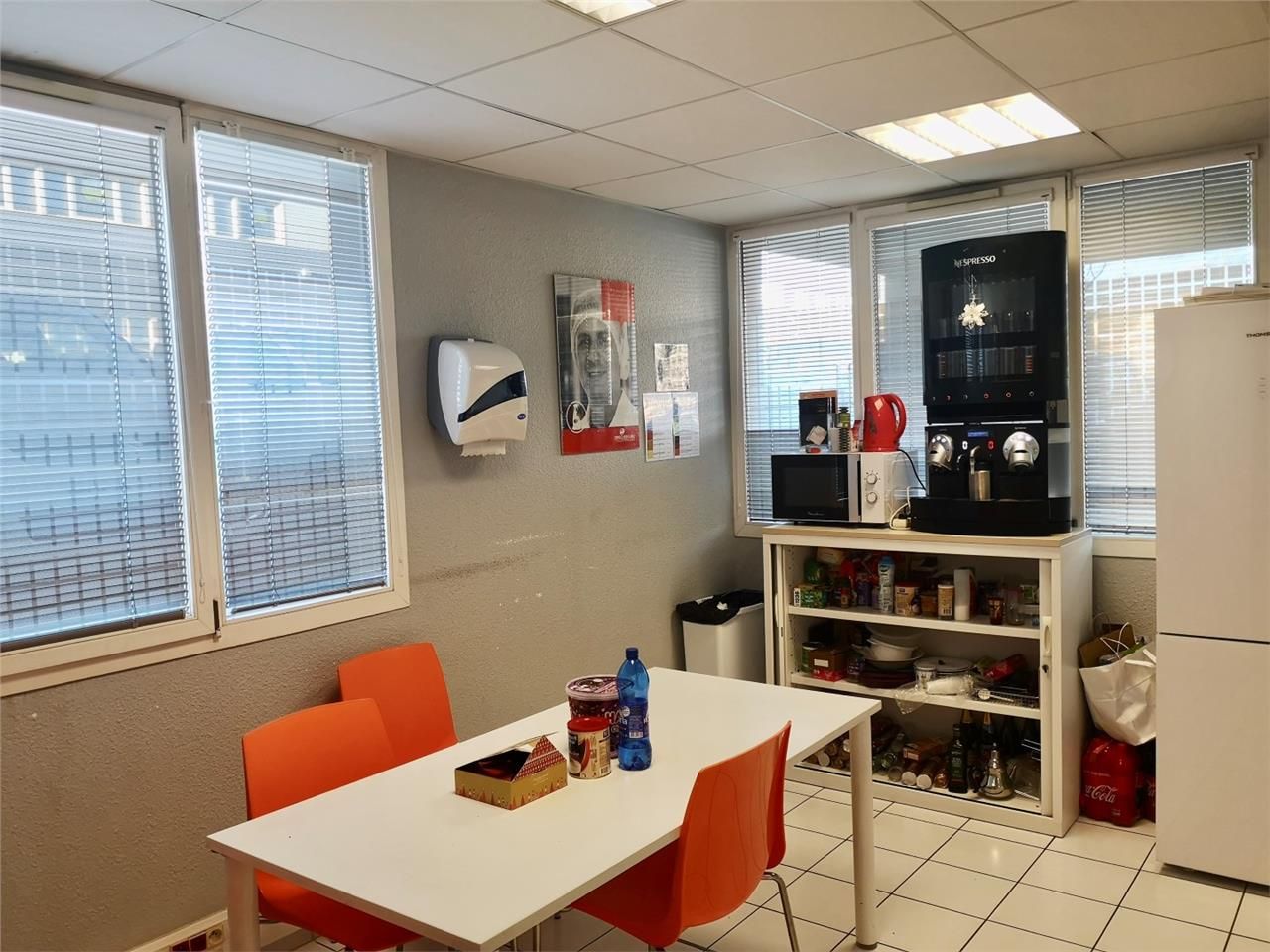 185 m² pour ce bureaux en location à Marseille