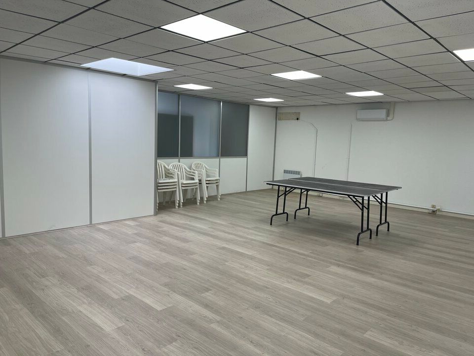 LOCATION - BUREAUX DE 73M2 - MARSEILLE 11E