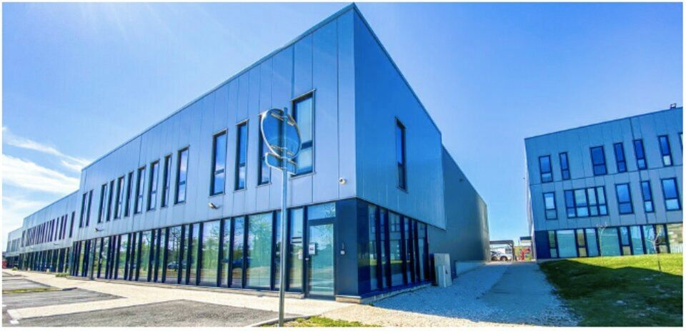 Location bureaux 160 m² non divisibles