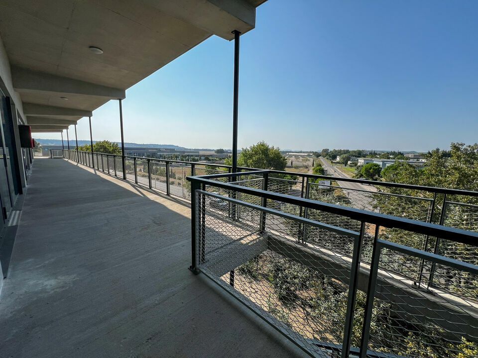 À LOUER - BUREAUX 300 M² DIV - AVIGNON