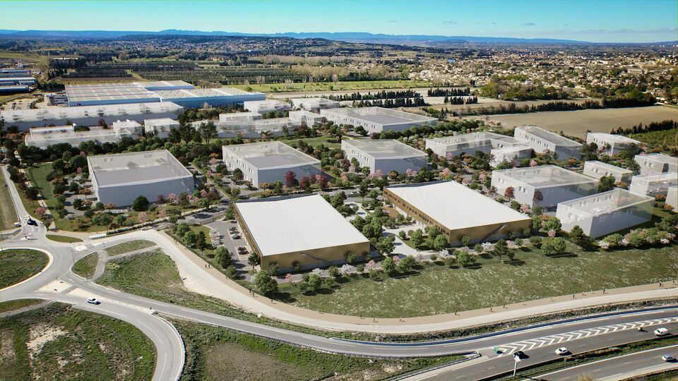 À VENDRE - TERRAIN de 22 300 M² - ENTRAIGUES 