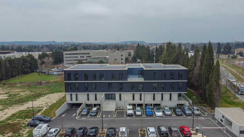 Location bureaux 500 m² divisibles à partir de 200 m²