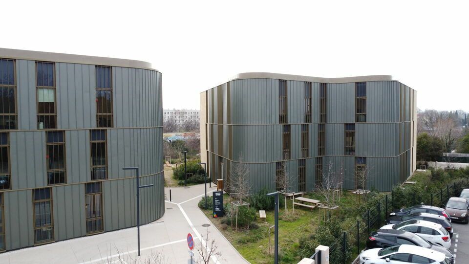 LOCATION BUREAUX 1108 m2 AIX-EN-PROVENCE