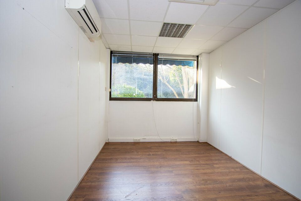 LOCATION BUREAUX 849m2 AIX EN PROVENCE