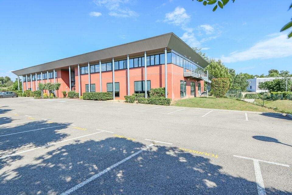 Location bureaux 734 m² divisibles à partir de 180 m²