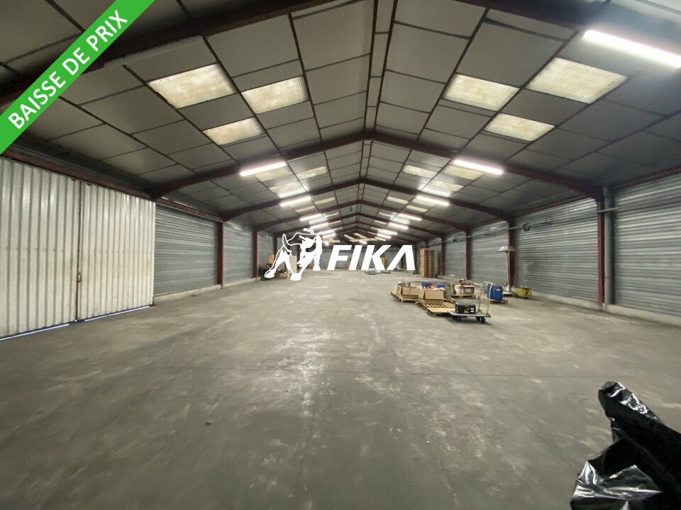 Vente local d''activites 1750 m² non divisibles