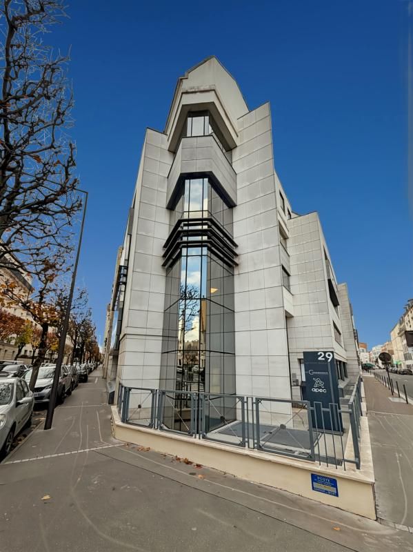 Location bureaux 1105 m² divisibles à partir de 445 m²