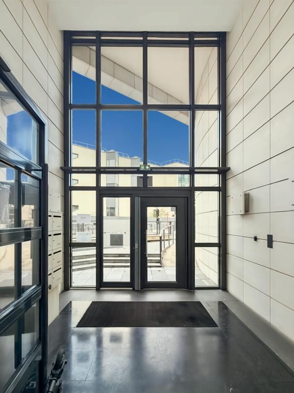 Location bureaux 1105 m² divisibles à partir de 445 m²