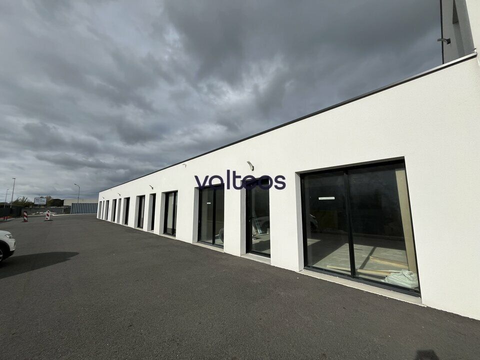 Location local d''activites 410 m² non divisibles