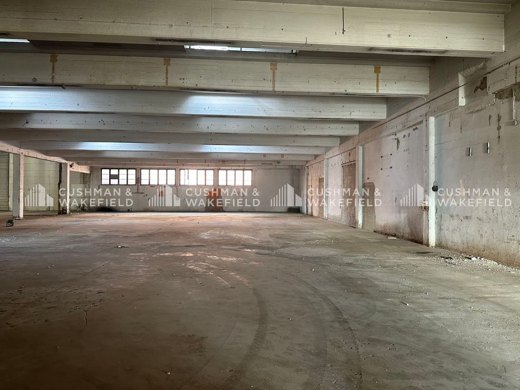 Vente activités 650 m² non divisibles