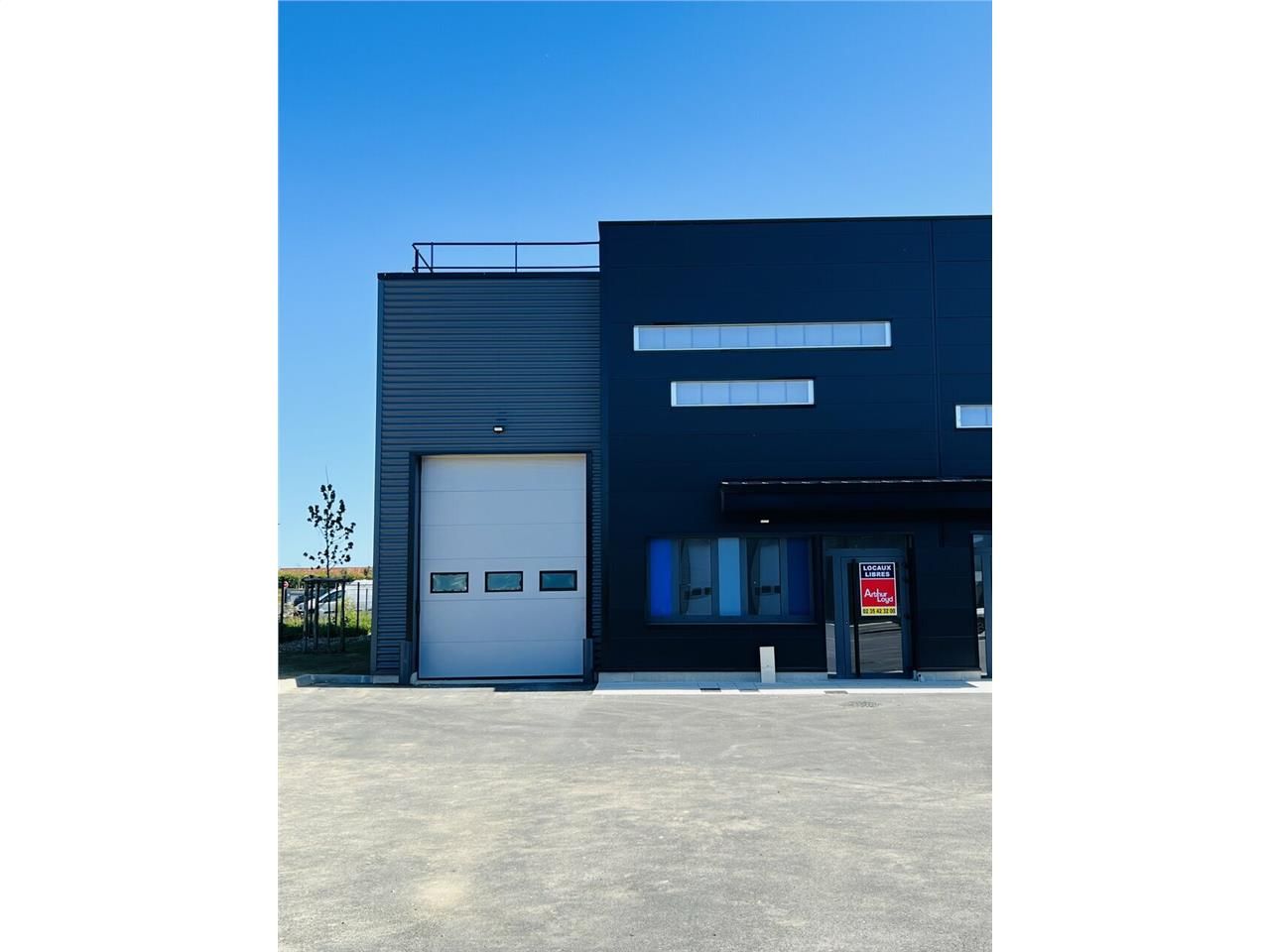 Location local d''activites 185 m² non divisibles