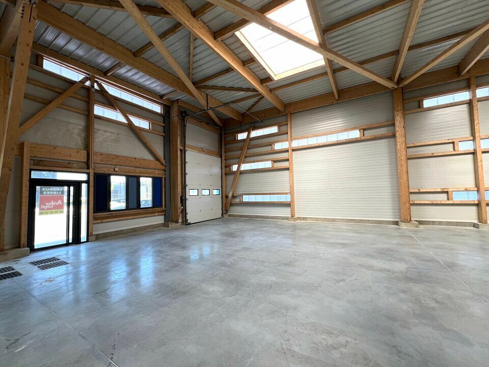 A LOUER - LE HAVRE PLATEAU NORD - LES ENTREPRENEURS - LOCAL D'ACTIVITÉ NEUF 185 m2