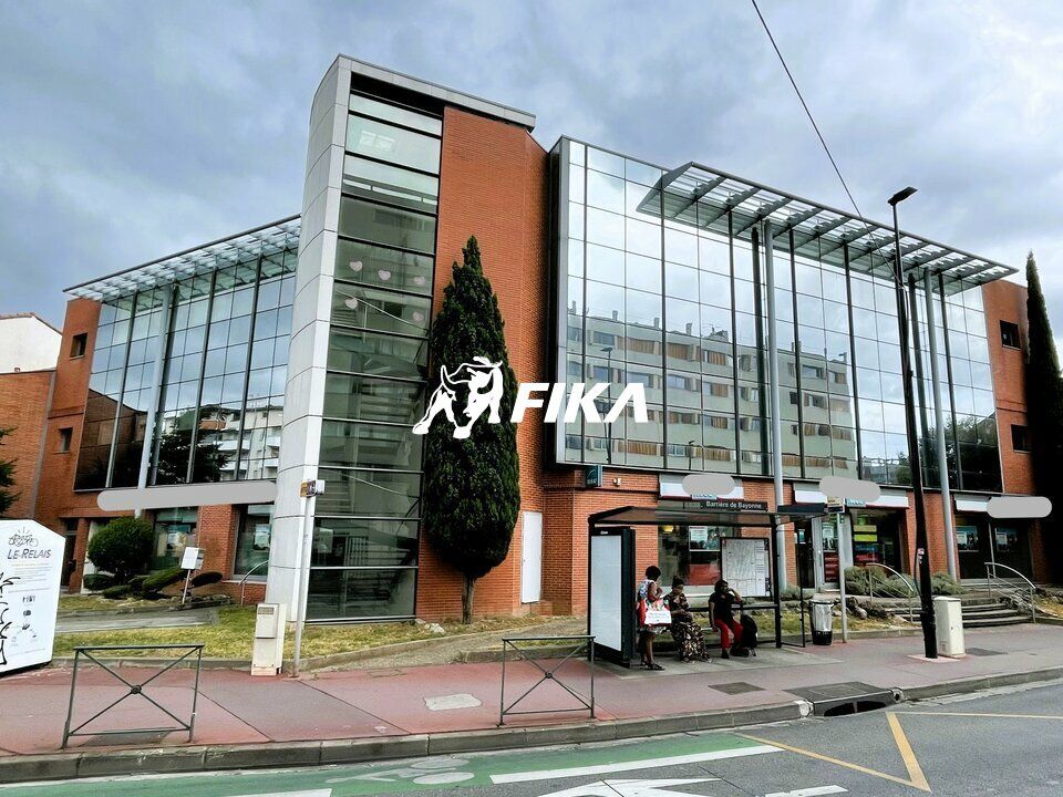 BUREAUX A LOUER -700 m² - (31300) Toulouse