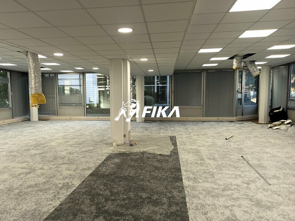 Location bureaux 181 m² non divisibles
