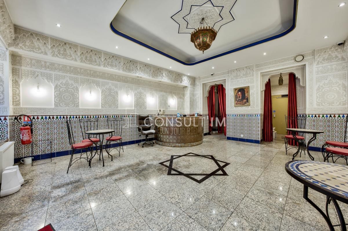 Location local commercial 289 m² non divisibles