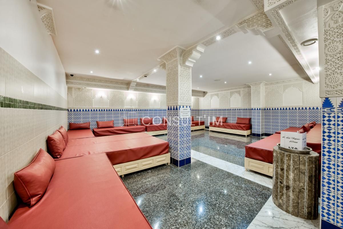 Location local commercial 289 m² non divisibles