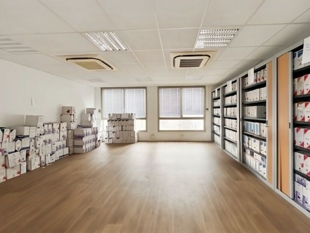 Location bureaux 478 m² non divisibles