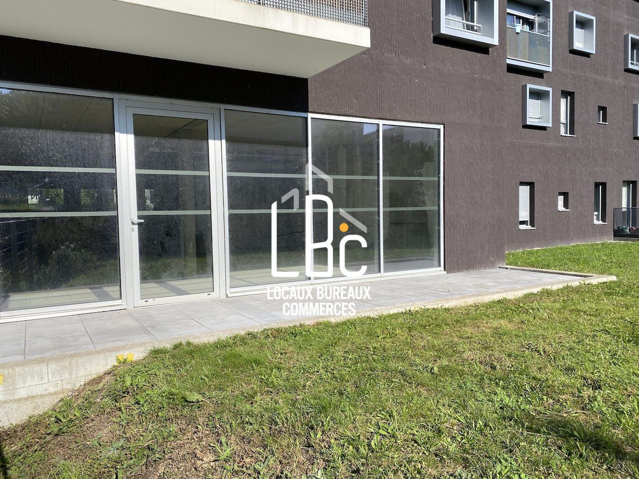 Vente local commercial 158.30 m² à Nantes