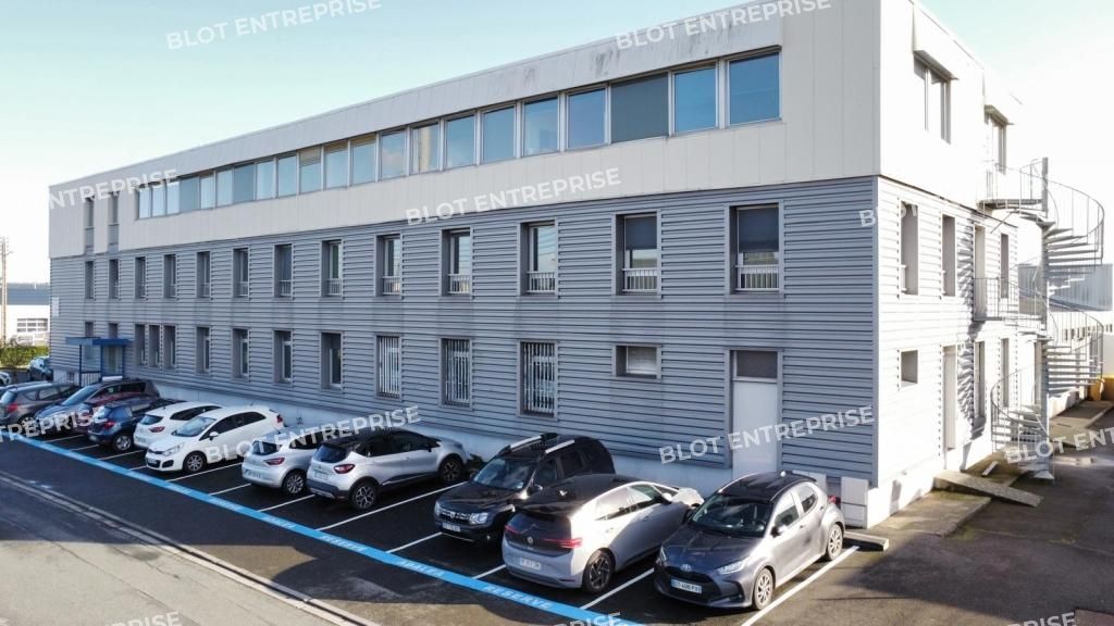 Location bureaux 347 m² non divisibles