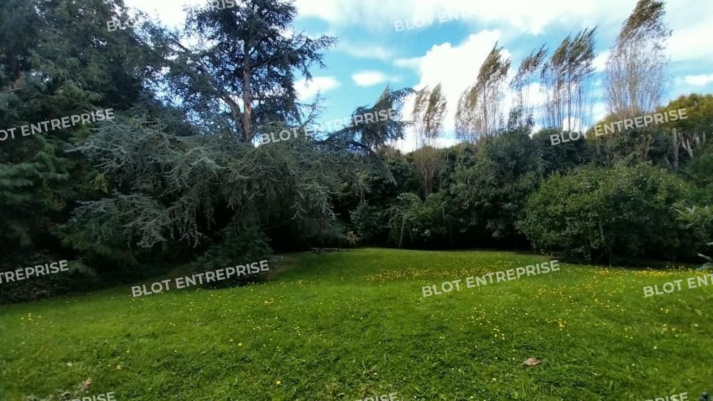 Vente terrain 5586 m² non divisibles