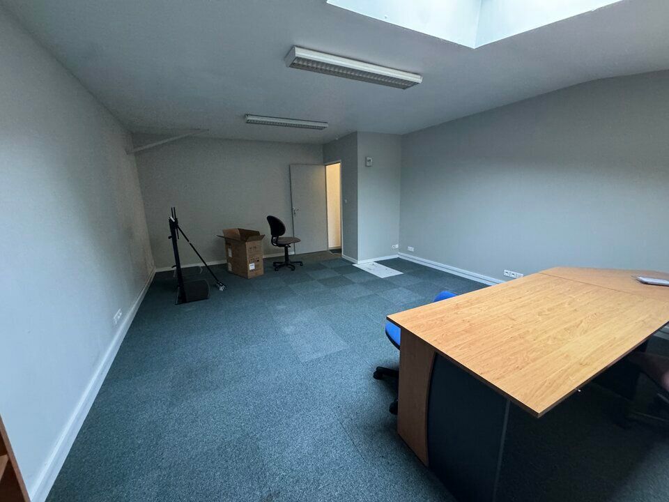 Location bureaux 29 m² non divisibles