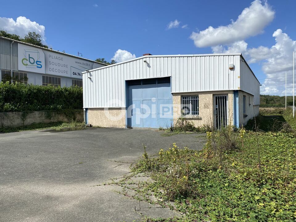 Location local d''activites 240 m² non divisibles