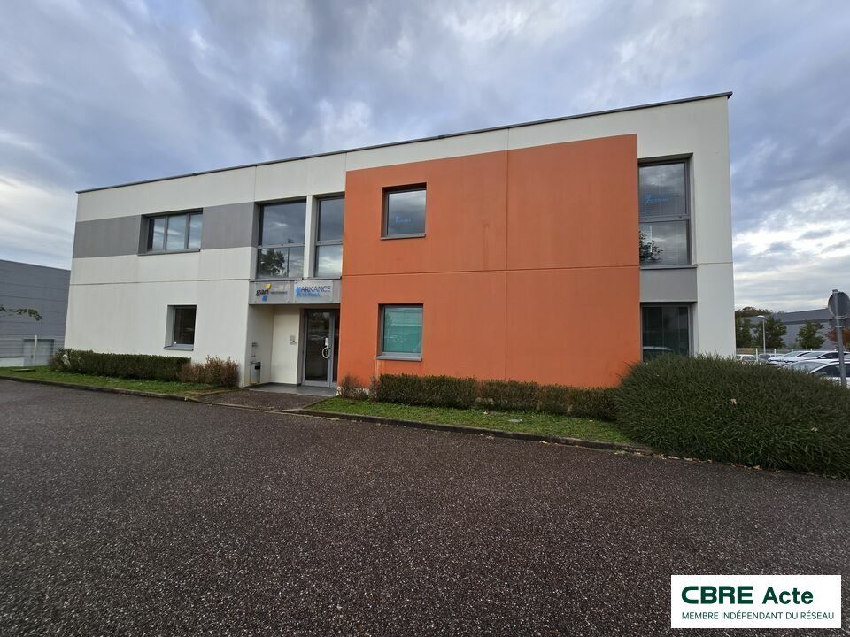 Location bureaux 181 m² divisibles à partir de 85 m²