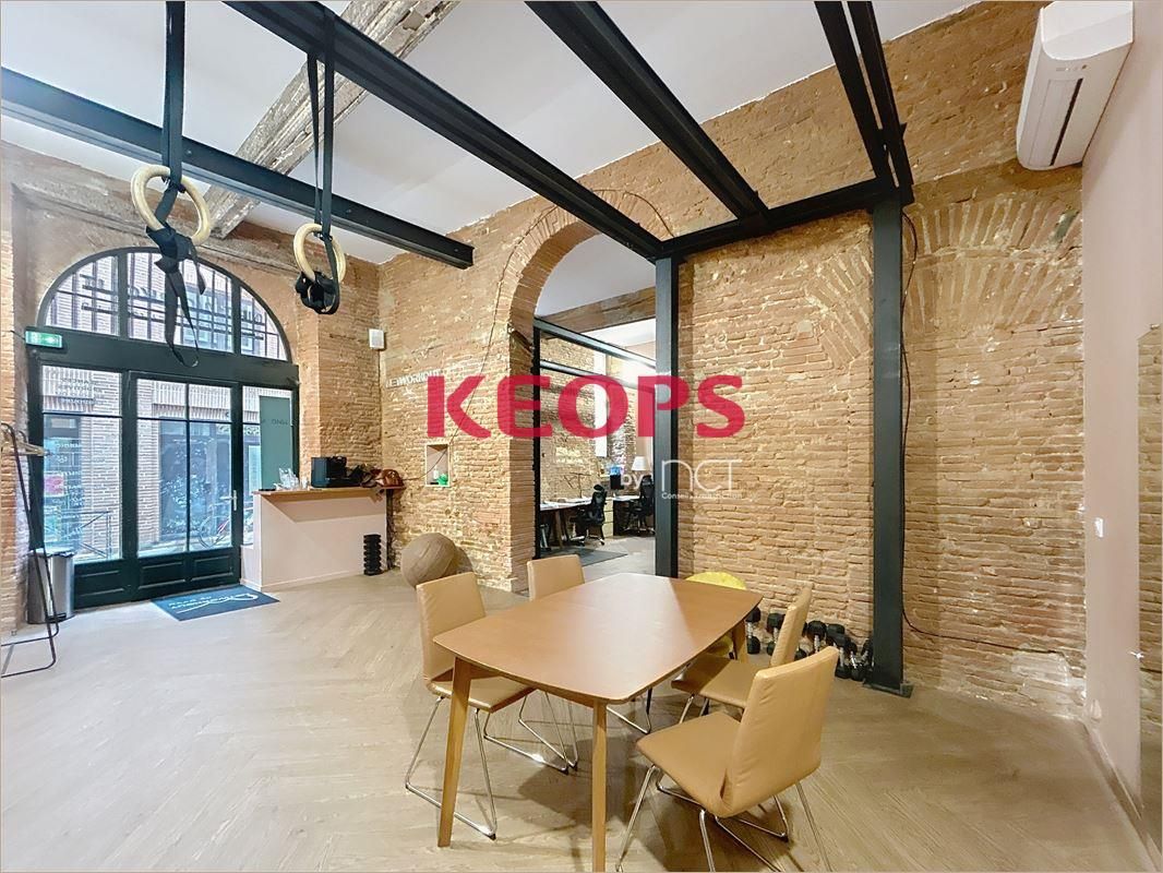 Location Commerce/boutique 76 m² non divisibles