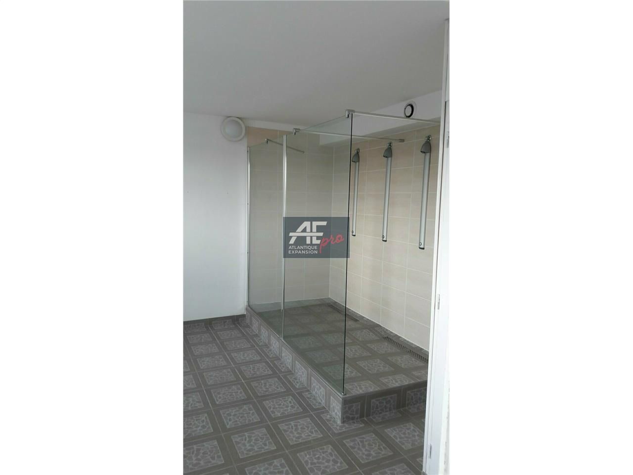 Bureau à louer  de 169 m² par Atlantique Expansion Pro 