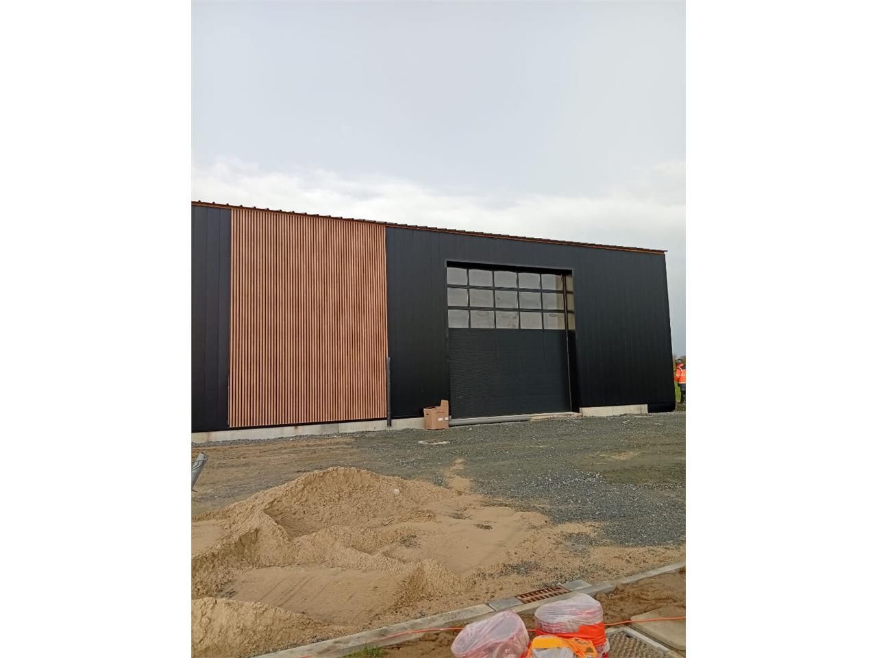 Location local 235.00 m² à LE HAVRE