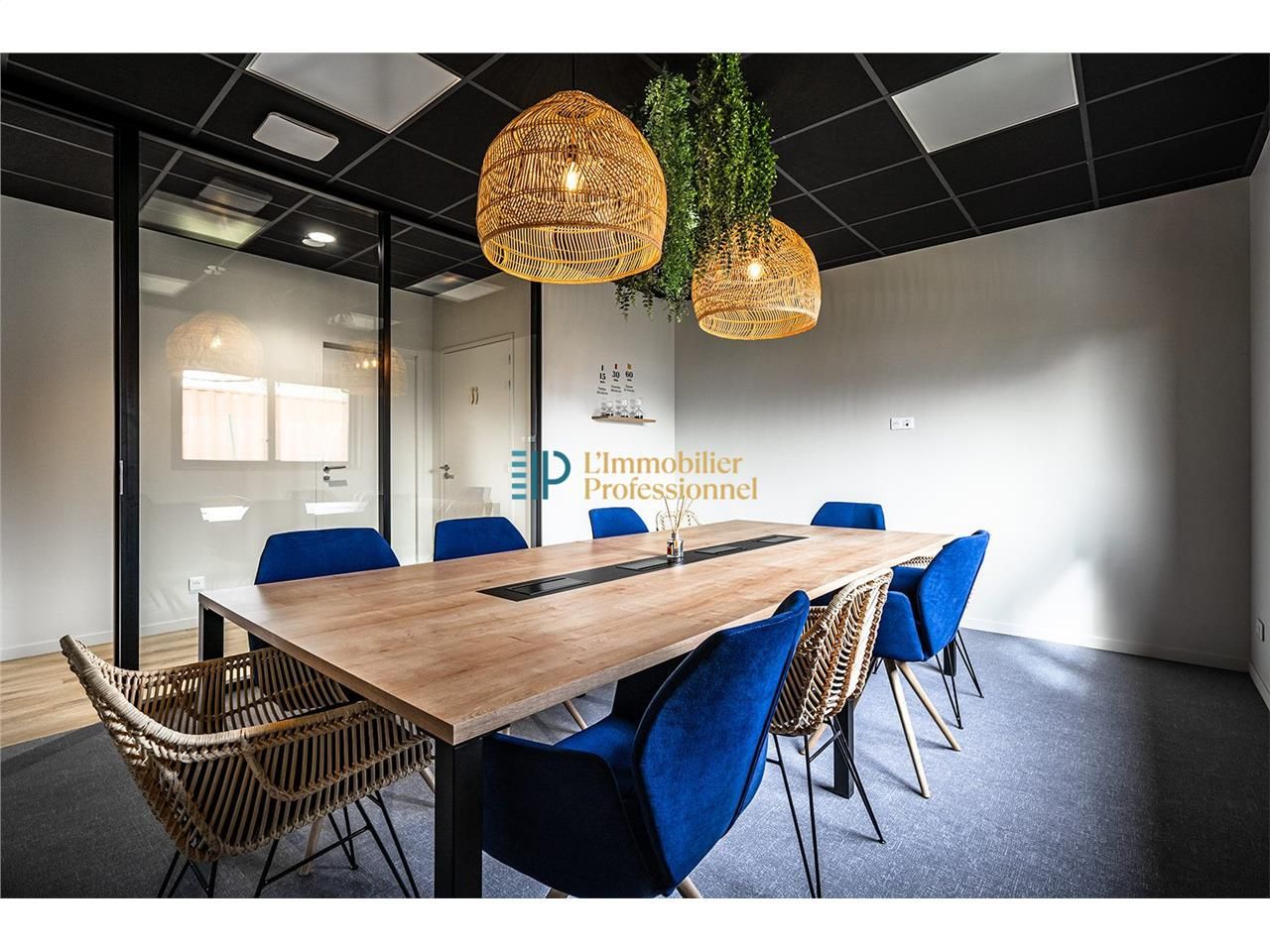 Location bureaux 200 m² à Caudan