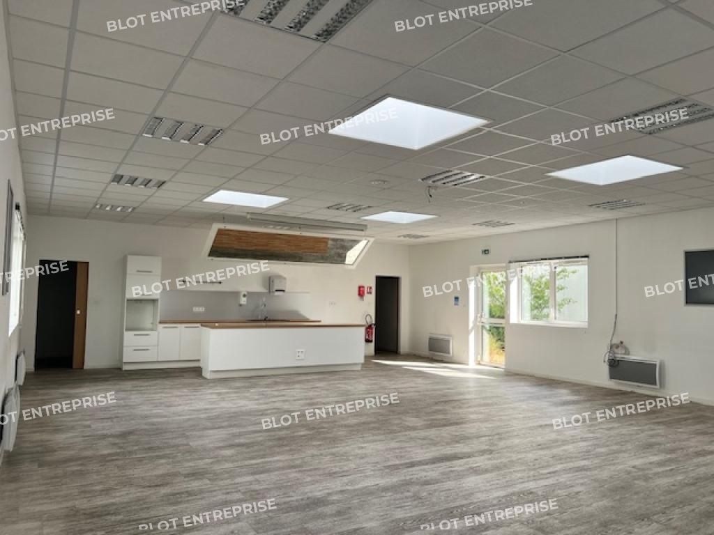Vente bureaux 267 m² non divisibles