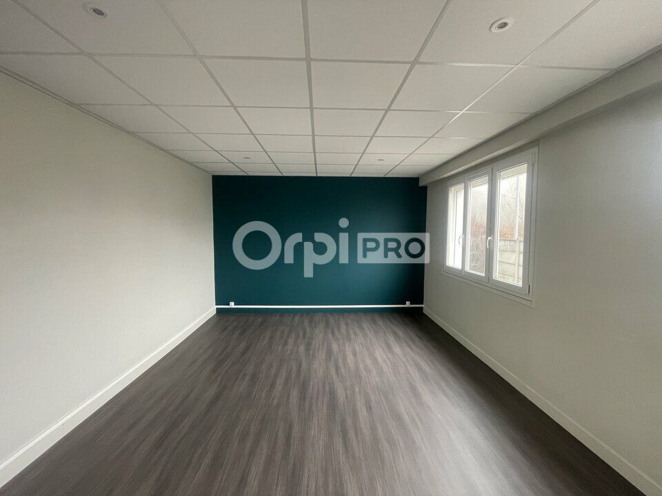 BUREAUX A LOUER - 65 m² - LE CREUSOT