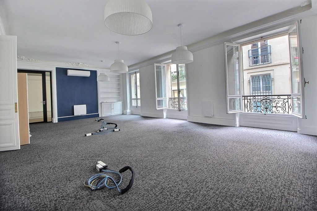 Location bureaux 169 m² non divisibles