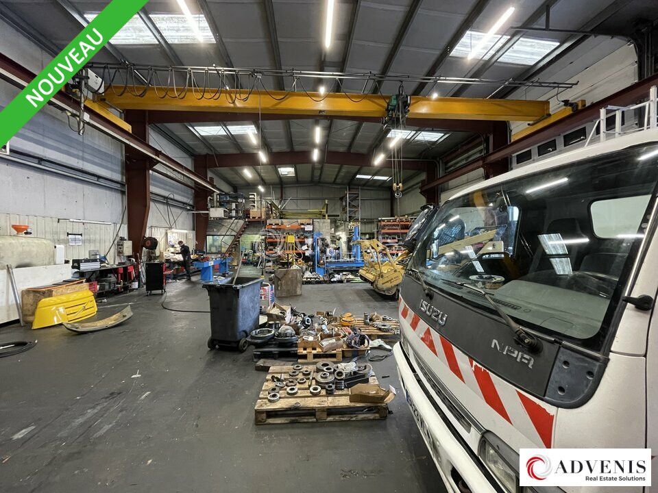 A VENDRE - BATIMENT D'ACTIVITE 779 M² SUR 11 822 M² DE TERRAIN