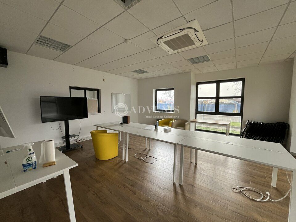 Location bureaux 268 m² non divisibles