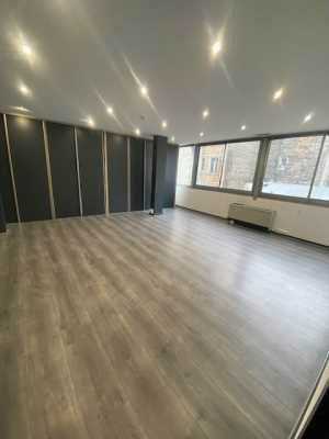 Location bureaux 43 m² non divisibles