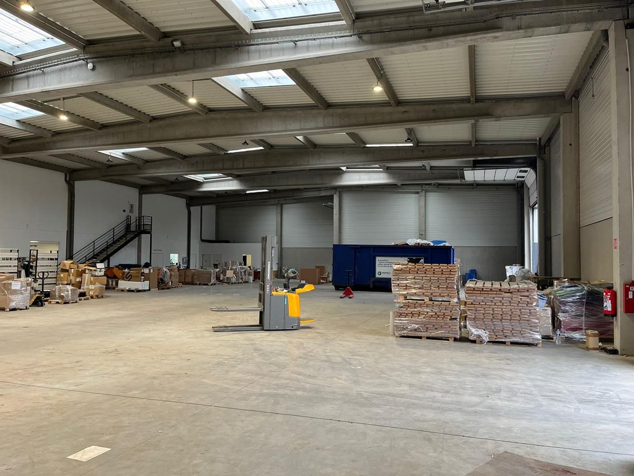 PHOTO-2025-12-04-12-19-19 3