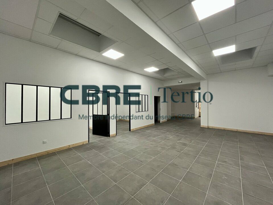 Location bureaux 125 m² non divisibles