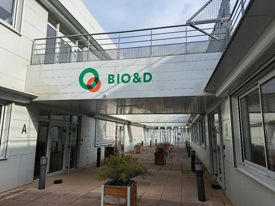 Location bureaux 1033 m² divisibles à partir de 22 m²