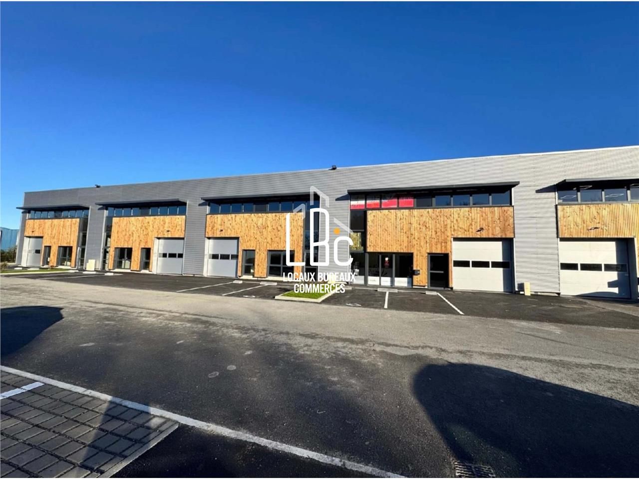 Vente local 255.10 m² à Basse-Goulaine