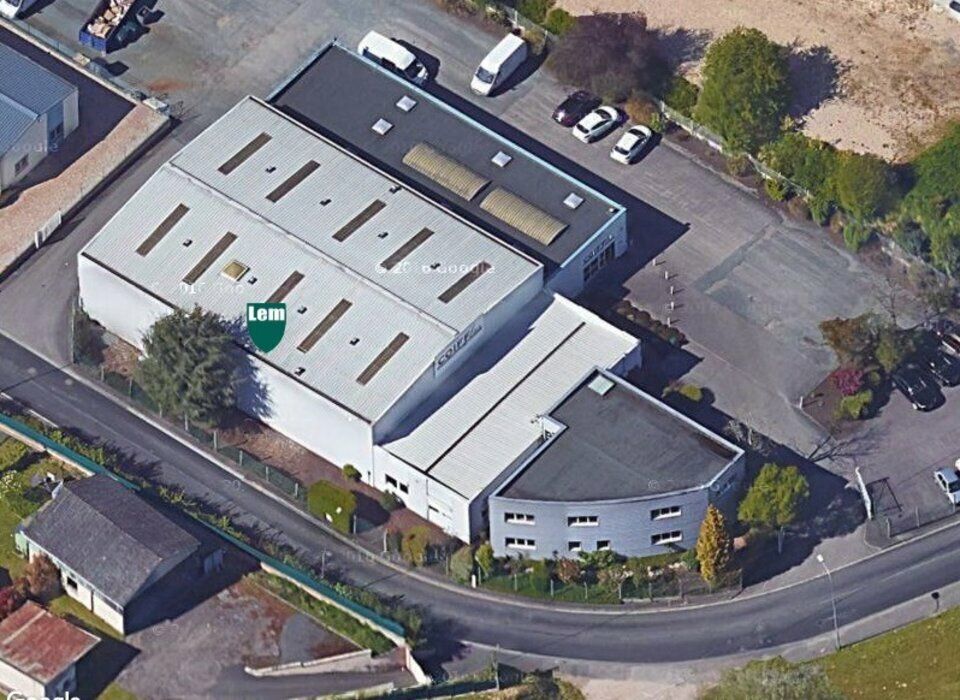 Location local d''activites 1460 m² non divisibles