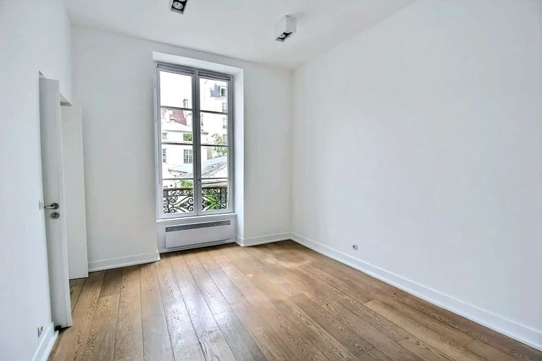 Location bureaux 90 m² non divisibles