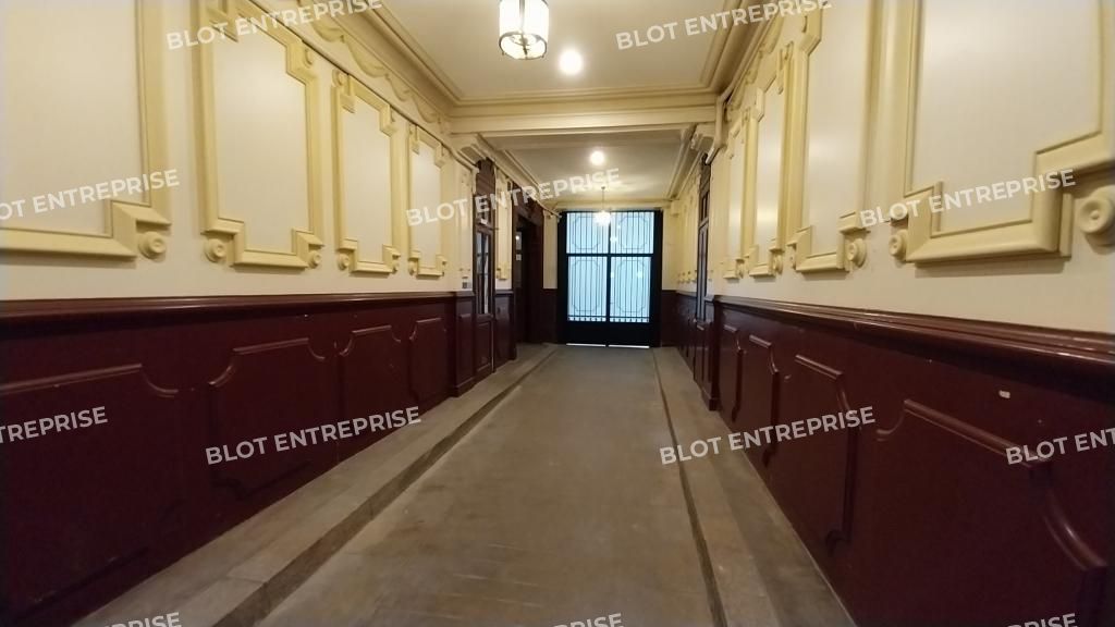 Location bureaux 147 m² non divisibles