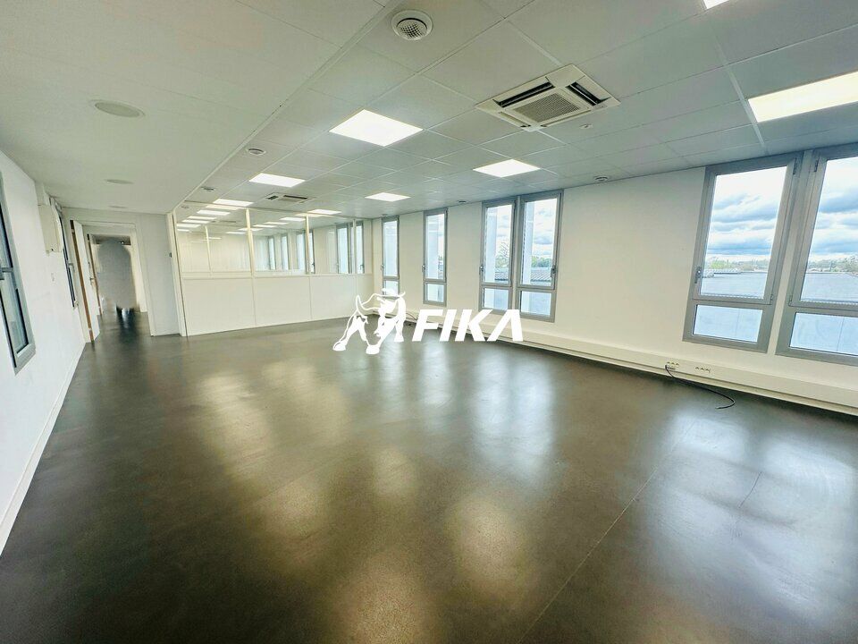 Location bureaux 176 m² non divisibles