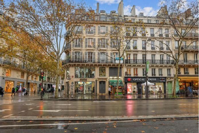 Location bureaux 72 m² à Paris 1er