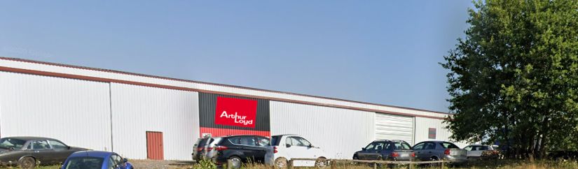 Location local 200.00 m² à COUZEIX