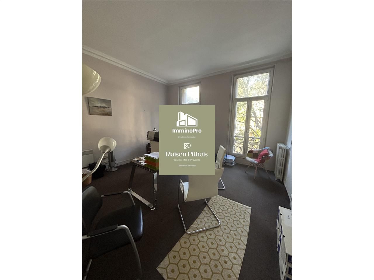 Location bureaux 85 m² à Marseille