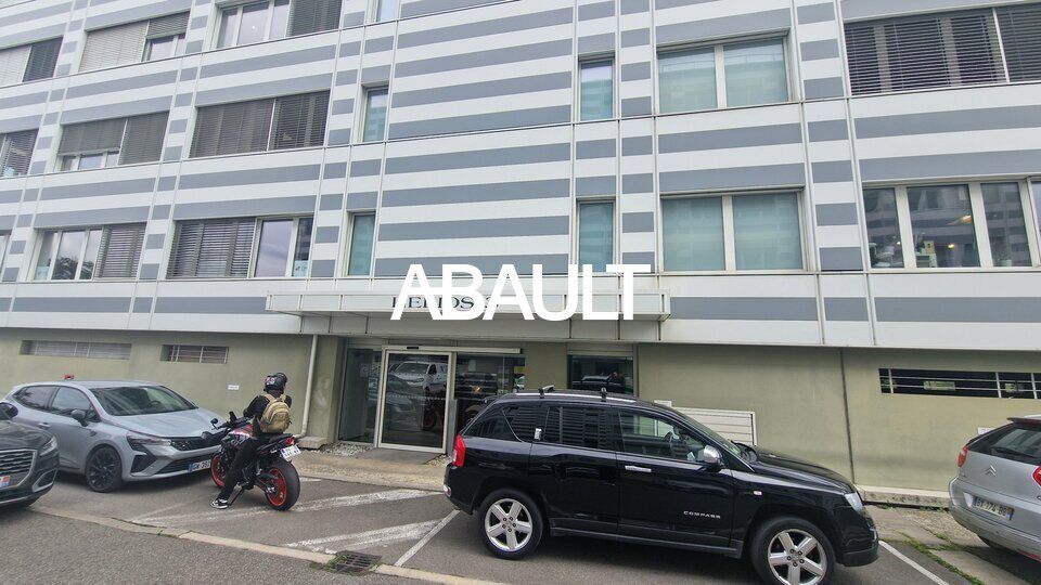 A VENDRE MURS DE BUREAUX - ROUTE D'ESPAGNE