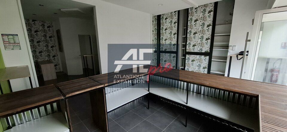 Location local commercial 52 m² non divisibles